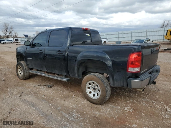 2013 GMC Sierra 1500 SLT with VIN 3GTP2WE72DG330449, listed as a Copart auction lot 47798235 with 119,143 mi miles and Salvage Title. Bid and sale history available at carsss.com. Image 2.