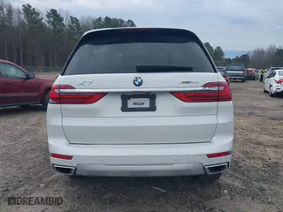 2022 BMW X7 xDrive40i with VIN 5UXCW2C03N9K30717, listed as a IAAI auction lot 41729944 with 47,997 mi miles. Bid and sale history available at carsss.com. Image 16.