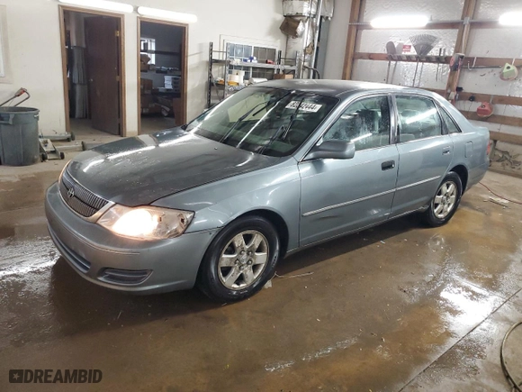 2000 Toyota Avalon XL with VIN 4T1BF28B9YU052848, listed as a Copart auction lot 82342444 with NaN miles and Salvage Title. Bid and sale history available at carsss.com. Image 1.