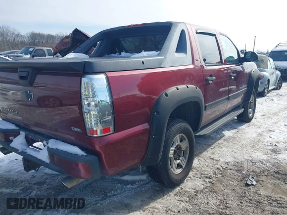 2008 Chevrolet Avalanche LTZ z VIN 3GNEC12098G124282, wystawiony jako IAAI lot #41626495 z przebiegiem 211 642 mil mil oraz . Historia ofert i sprzedaży dostępna na DreamBid. Obrazek 4.