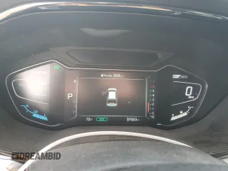 2022 Kia Niro Touring SE with VIN KNDCC3LC9N5532434, listed as a Copart auction lot 82159014 with 37,923 mi miles and Salvage Title. Bid and sale history available at carsss.com. Image 9.