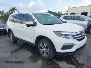 2016 Honda Pilot EX-L with VIN 5FNYF5H50GB043294, listed as a IAAI auction lot 41930654 with 92,728 mi miles and . Bid and sale history available at carsss.com. Image 1.
