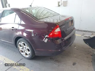 2011 Ford Fusion SE with VIN 3FAHP0HAXBR160083, listed as a IAAI auction lot 41964198 with 114,552 mi miles. Bid and sale history available at carsss.com. Image 6.