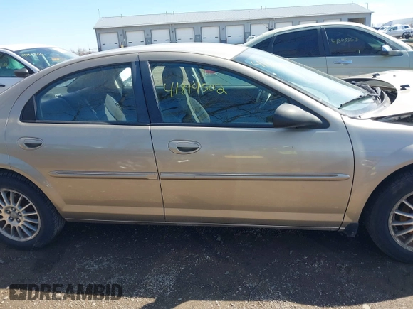 2004 Chrysler Sebring z VIN 1C3EL56T54N104363, wystawiony jako IAAI lot #41814502 z przebiegiem 153 289 mil mil oraz . Historia ofert i sprzedaży dostępna na DreamBid. Obrazek 13.