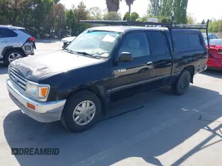 1997 Toyota T100 DX z VIN JT4TN12D3V0035384, wystawiony jako IAAI lot #42170129 z przebiegiem 263 742 mil mil oraz . Historia ofert i sprzedaży dostępna na DreamBid. Obrazek 2.