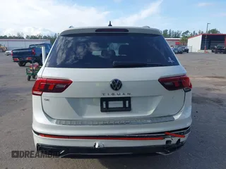 2023 Volkswagen Tiguan SE R-Line Black с VIN 3VVCB7AX0PM092375, выставлен на аукционе IAAI как лот 42176568 с пробегом 25 037 миль миль и . История ставок и продаж доступна на DreamBid. Изображение 17.