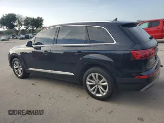 2019 Audi Q7 Premium Plus with VIN WA1LHAF76KD037821, listed as a Copart auction lot 60825955 with 125,616 mi miles and Clean title. Bid and sale history available at DreamBid. Image 2.