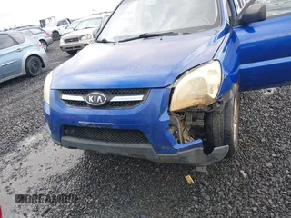 2010 Kia Sportage LX with VIN KNDKG3A42A7710503, listed as a IAAI auction lot 41750828 with 236,092 mi miles and . Bid and sale history available at carsss.com. Image 6.