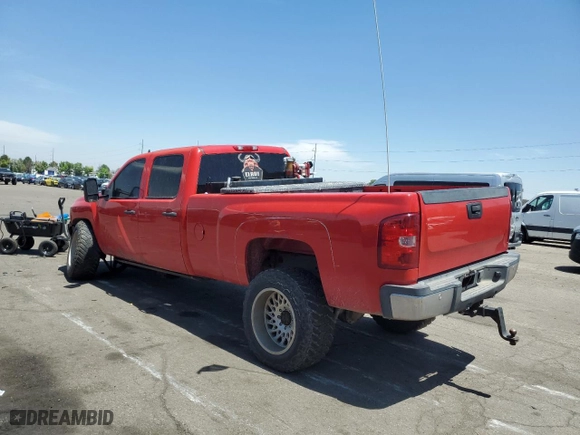 2007 Chevrolet Silverado 3500HD SRW LT w/1LT with VIN 1GCHK33677F515549, listed as a Copart auction lot 59419304 with 279,091 mi miles and Salvage Title. Bid and sale history available at carsss.com. Image 2.