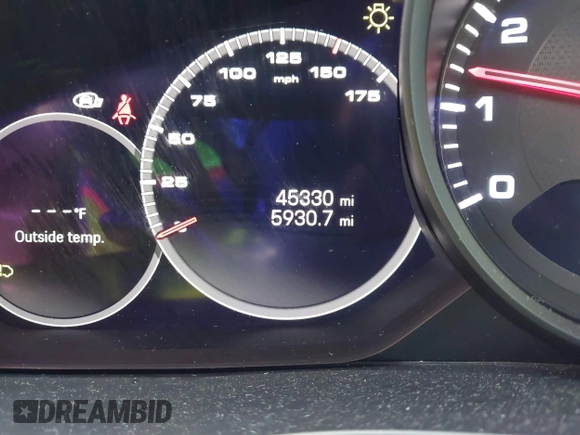 2022 Porsche Cayenne Turbo S E-Hybrid с VIN WP1AA2AY3NDA00204, выставлен на аукционе IAAI как лот 42257548 с пробегом 45 330 миль миль и . История ставок и продаж доступна на DreamBid. Изображение 16.