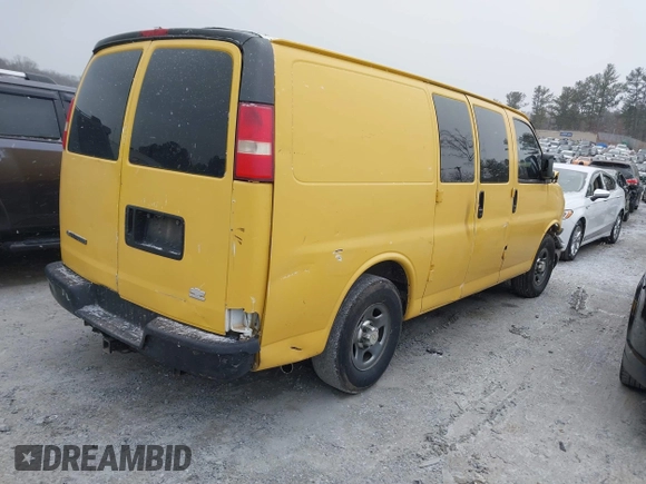 2007 Chevrolet Express Cargo z VIN 1GCFG15X171121111, wystawiony jako IAAI lot #41614012 z przebiegiem 531 158 mil mil oraz . Historia ofert i sprzedaży dostępna na DreamBid. Obrazek 4.