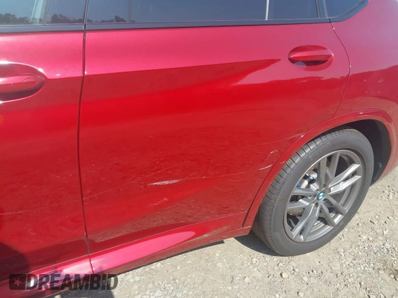 2019 BMW X4 xDrive30i with VIN 5UXUJ3C50KLG55026, listed as a IAAI auction lot 42413208 with 139,460 mi miles and . Bid and sale history available at DreamBid. Image 18.