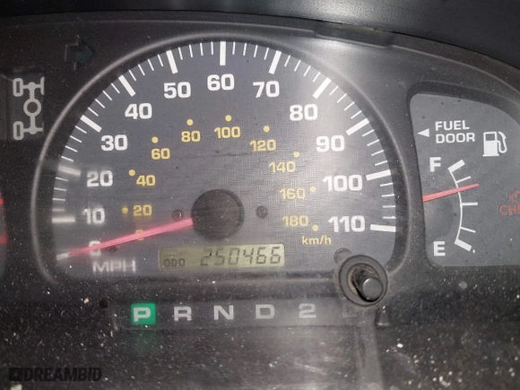 2000 Toyota 4Runner Limited with VIN JT3HN87R3Y9032427, listed as a IAAI auction lot 41535657 with 250,466 mi miles. Bid and sale history available at carsss.com. Image 7.