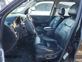 2004 Ford Escape Limited with VIN 1FMCU94184KA51163, listed as a Copart auction lot 88150795 with 217,158 mi miles and Salvage Title. Bid and sale history available at carsss.com. Image 7.