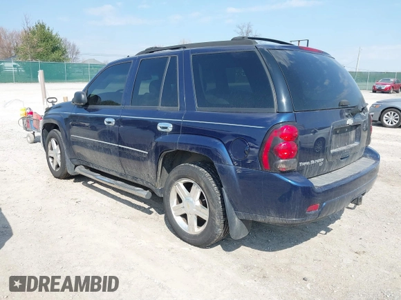 2008 Chevrolet TrailBlazer LT w/3LT with VIN 1GNDT13SX82238036, listed as a IAAI auction lot 41787961 with 188,670 mi miles. Bid and sale history available at carsss.com. Image 3.