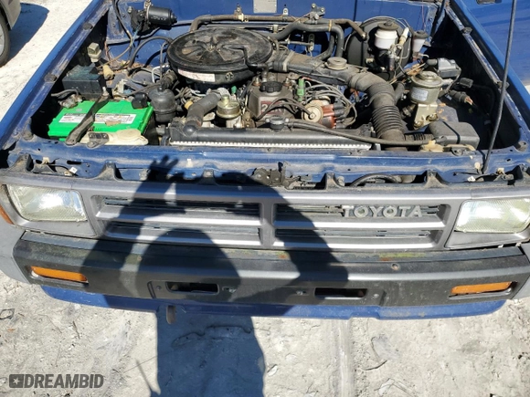 1987 Toyota Std Bed Trucks 4WD with VIN JT4RN63R6H0104719, listed as a Copart auction lot 88113275 with NaN miles and Clean Title. Bid and sale history available at carsss.com. Image 11.