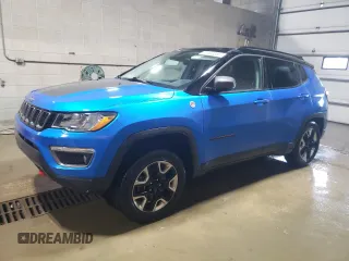 2017 Jeep Compass Trailhawk with VIN 3C4NJDDBXHT651205, listed as a Copart auction lot 61936385 with 67,606 mi miles and Salvage title. Bid and sale history available at DreamBid. Image 1.