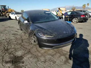 2024 Tesla Model 3 z VIN 5YJ3E1EA0RF736893, wystawiony jako Copart lot #85162464 z przebiegiem 8 479 mil mil oraz Szkoda całkowita • Salvage title. Historia ofert i sprzedaży dostępna na DreamBid. Obrazek 11.
