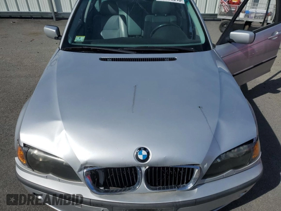 1999 BMW 3 Series 323i z VIN WBAAM3336XCA80249, wystawiony jako Copart lot #48533245 z przebiegiem 235 477 mil mil oraz Czysty tytuł • Clean title. Historia ofert i sprzedaży dostępna na DreamBid. Obrazek 12.