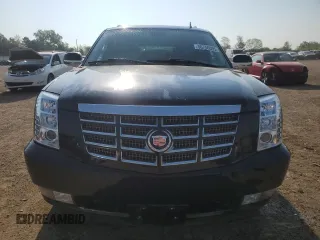2007 Cadillac Escalade ESV z VIN 1GYFK66817R353397, wystawiony jako Copart lot #56756595 z przebiegiem 95 930 mil mil oraz Szkoda całkowita • Salvage title. Historia ofert i sprzedaży dostępna na DreamBid. Obrazek 5.