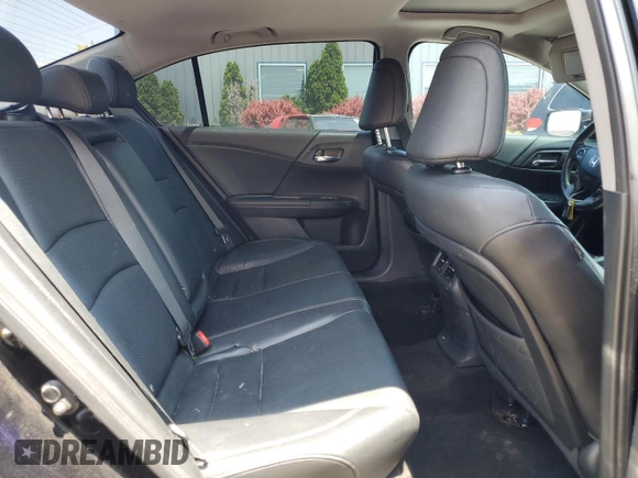 2014 Honda Accord Touring z VIN 1HGCR3F92EA002801, wystawiony jako Copart lot #59150495 z przebiegiem 112 377 mil mil oraz Szkoda całkowita • Salvage title. Historia ofert i sprzedaży dostępna na DreamBid. Obrazek 10.