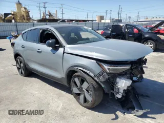 2023 Volvo C40 Recharge Pure Electric Ultimate with VIN YV4ED3GM9P2027892, listed as a Copart auction lot 60420974 with 19,650 mi miles and Salvage Title. Bid and sale history available at carsss.com. Image 4.