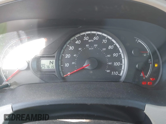 2011 Toyota Sienna LE AAS with VIN 5TDKK3DC3BS086073, listed as a IAAI auction lot 41637136 with 257,615 mi miles. Bid and sale history available at carsss.com. Image 7.