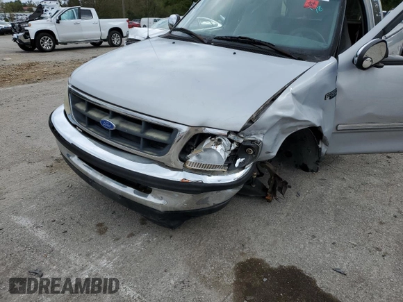 1997 Ford F-150 with VIN 1FTDX1763VNB02156, listed as a Copart auction lot 54305045 with 113,481 mi miles and Non repairable. Bid and sale history available at DreamBid. Image 12.