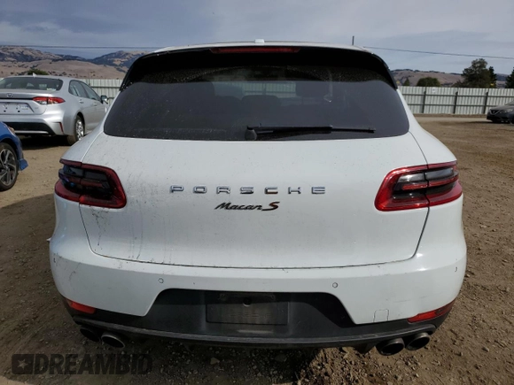 2016 Porsche Macan S with VIN WP1AB2A56GLB41649, listed as a Copart auction lot 81804904 with 76,135 mi miles and Salvage title. Bid and sale history available at DreamBid. Image 6.