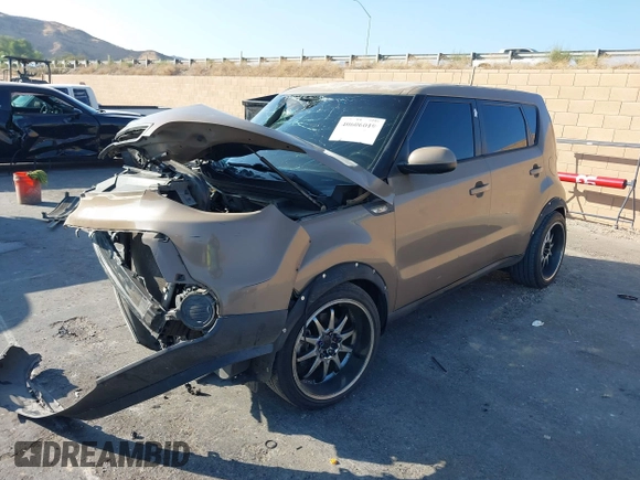2014 Kia Soul with VIN KNDJN2A24E7064333, listed as a IAAI auction lot 40606019 with 1 mi miles. Bid and sale history available at carsss.com. Image 18.