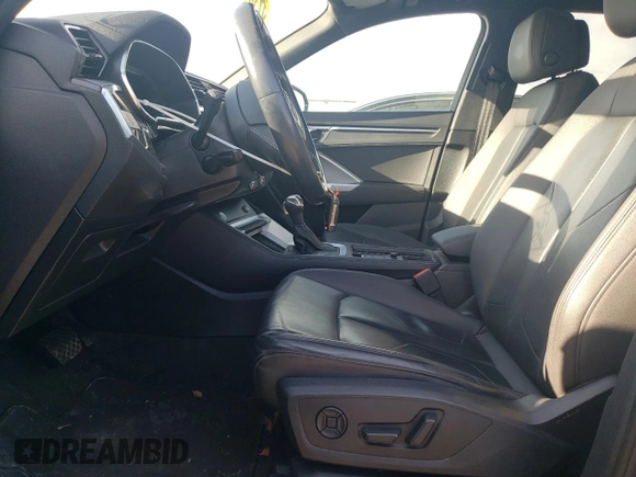 2020 Audi Q3 S line Prestige with VIN WA1FECF39L1060222, listed as a Copart auction lot 88142775 with 86,024 mi miles and Salvage Title. Bid and sale history available at carsss.com. Image 7.