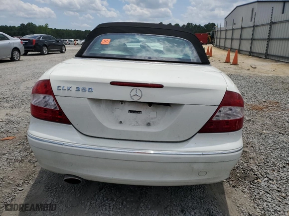 2008 Mercedes-Benz CLK-Class 3.5L with VIN WDBTK56F68F253444, listed as a Copart auction lot 62065344 with 138,842 mi miles and Salvage Title. Bid and sale history available at carsss.com. Image 6.