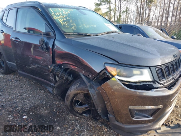 2020 Jeep Compass Latitude w/Sun/Safety Pkg with VIN 3C4NJCBB9LT236530, listed as a IAAI auction lot 41516261 with 67,158 mi miles. Bid and sale history available at carsss.com. Image 6.