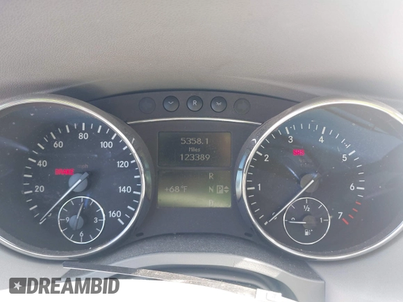 2008 Mercedes-Benz R 3.5L with VIN 4JGCB65E98A071133, listed as a IAAI auction lot 42114647 with 123,389 mi miles and . Bid and sale history available at DreamBid. Image 7.