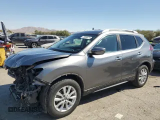 2020 Nissan Rogue SV z VIN KNMAT2MT5LP532903, wystawiony jako Copart lot #73828674 z przebiegiem 77 710 mil mil oraz Szkoda całkowita • Salvage title. Historia ofert i sprzedaży dostępna na DreamBid. Obrazek 1.