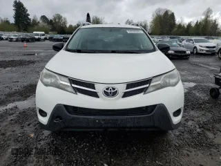 2015 Toyota RAV4 LE with VIN JTMBFREV3FD098619, listed as a Copart auction lot 52030325 with 296,877 mi miles and Clean Title. Bid and sale history available at carsss.com. Image 5.