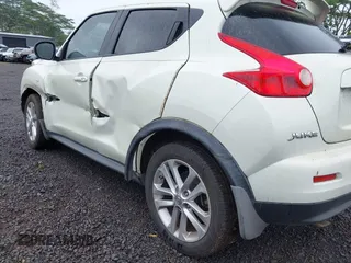 2011 Nissan Juke SL with VIN JN8AF5MR5BT009985, listed as a IAAI auction lot 41469296 with 128,572 mi miles. Bid and sale history available at carsss.com. Image 12.