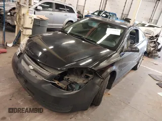 2007 Chevrolet Cobalt LT z VIN 1G1AL15F177358362, wystawiony jako IAAI lot #41709850 z przebiegiem 168 175 mil mil oraz . Historia ofert i sprzedaży dostępna na DreamBid. Obrazek 18.