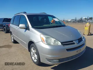 2004 Toyota Sienna XLE with VIN 5TDBA22C74S007216, listed as a IAAI auction lot 41678417 with 288,485 mi miles. Bid and sale history available at carsss.com. Image 1.