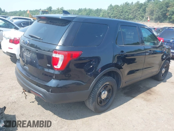 2017 Ford Police Interceptor Utility with VIN 1FM5K8AR3HGA13237, listed as a IAAI auction lot 42663187 with 110,687 mi miles and . Bid and sale history available at DreamBid. Image 4.