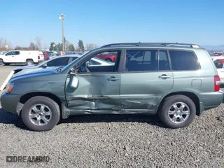 2004 Toyota Highlander with VIN JTEEP21AX40043007, listed as a IAAI auction lot 41675720 with 212,330 mi miles. Bid and sale history available at carsss.com. Image 14.