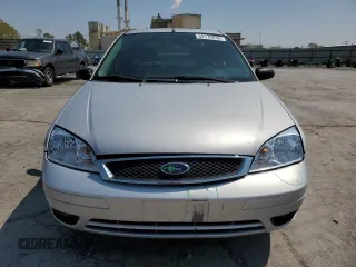 2007 Ford Focus S with VIN 1FAHP34N77W364581, listed as a Copart auction lot 52179835 with 111,701 mi miles and Salvage Title. Bid and sale history available at carsss.com. Image 5.
