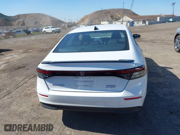 2024 Honda Accord Sport с VIN 1HGCY2F59RA094439, выставлен на аукционе IAAI как лот 41747166 с пробегом 2 749 миль миль и . История ставок и продаж доступна на DreamBid. Изображение 16.