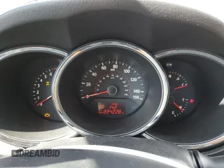 2011 Kia Sorento LX with VIN 5XYKTDA20BG136374, listed as a Copart auction lot 48174315 with 224,228 mi miles and Salvage Title. Bid and sale history available at carsss.com. Image 9.