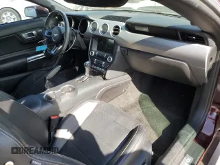 2018 Ford Mustang EcoBoost z VIN 1FA6P8TH0J5159939, wystawiony jako Copart lot #54256575 z przebiegiem 69 124 mil mil oraz Szkoda całkowita • Salvage title. Historia ofert i sprzedaży dostępna na DreamBid. Obrazek 8.