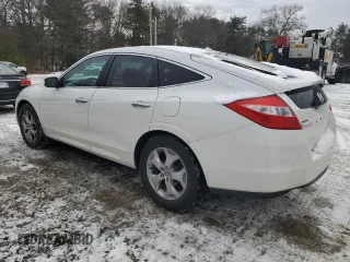 2011 Honda Accord Crosstour EX-L with VIN 5J6TF2H56BL005254, listed as a Copart auction lot 88546835 with 238,676 mi miles and Clean Title. Bid and sale history available at carsss.com. Image 2.