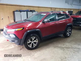 2017 Jeep Cherokee Trailhawk z VIN 1C4PJMBS7HW524644, wystawiony jako Copart lot #54374875 z przebiegiem 166 138 mil mil oraz Czysty tytuł • Clean title. Historia ofert i sprzedaży dostępna na DreamBid. Obrazek 1.