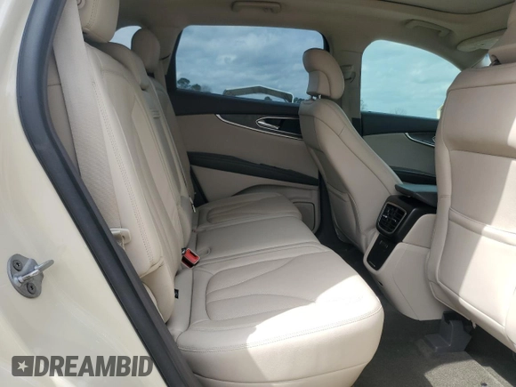 2018 Lincoln MKX Reserve with VIN 2LMPJ6LR0JBL41634, listed as a Copart auction lot 47450365 with 60,448 mi miles and Salvage Title. Bid and sale history available at DreamBid. Image 11.