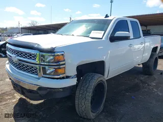 2015 Chevrolet Silverado 1500 LT with VIN 1GCVKREC3FZ379488, listed as a IAAI auction lot 41989003 with 152,175 mi miles. Bid and sale history available at carsss.com. Image 17.