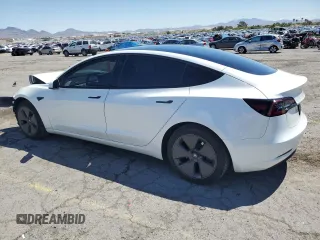 2023 Tesla Model 3 z VIN 5YJ3E1EA2PF578151, wystawiony jako Copart lot #56211295 z przebiegiem 19 590 mil mil oraz Szkoda całkowita • Salvage title. Historia ofert i sprzedaży dostępna na DreamBid. Obrazek 2.